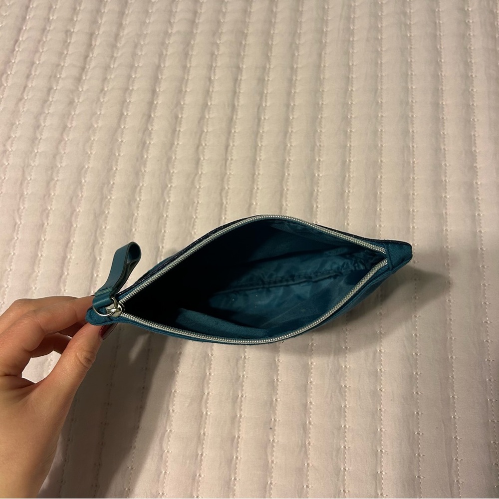 FINAL SALE: Blue ipsy Bag - Picture 3 of 4